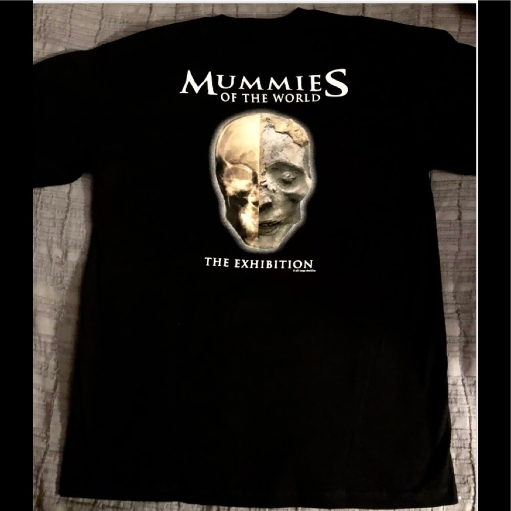 Mummies of the World Exhibition 2010 Tshirt Mens sz M CA Science Ctr Mummy NEW